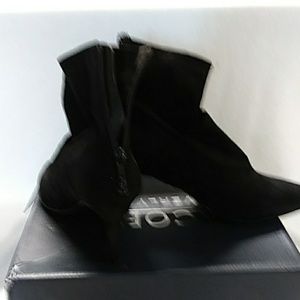 Black bootied